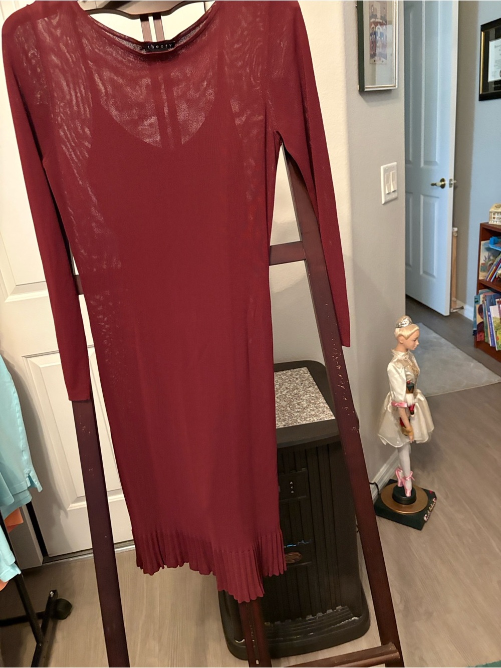 Theory Burgundy Scoop Neck Long Sleeve dress